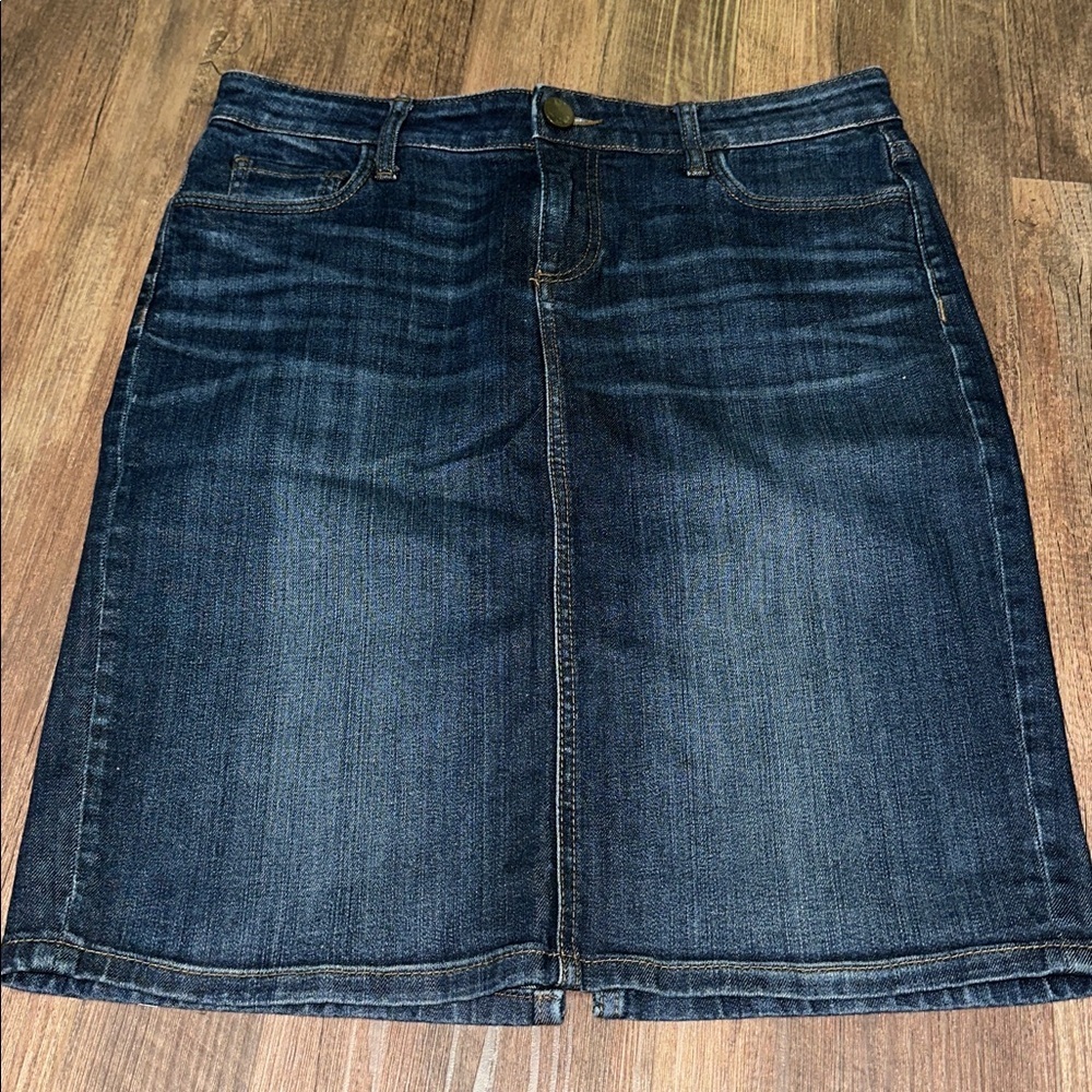 Kut from the Kloth Dark Wash‎ Denim Skirt size 6 EEUC